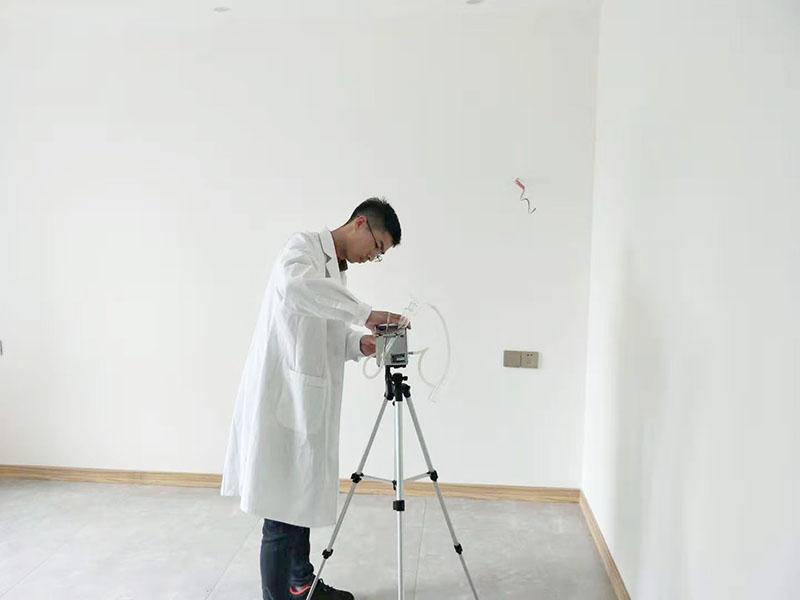 文章客厅检测1.jpg